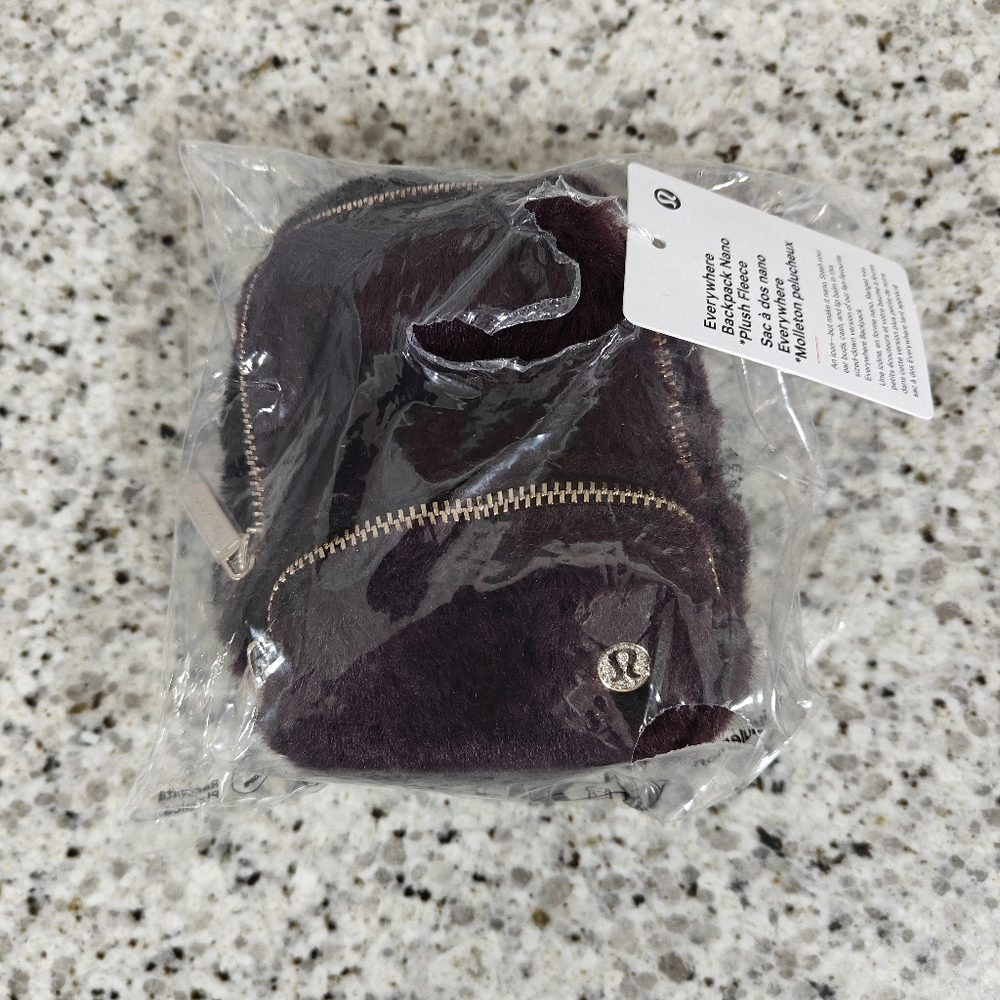 Lululemon Everywhere Nano Backpack Plush Fleece (Black Plum/Gold)